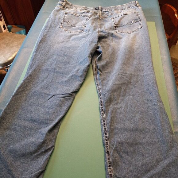 Maurices Jeans high-rise curvy Women's 24W long Cottagecore Countrycore - Picture 1 of 10